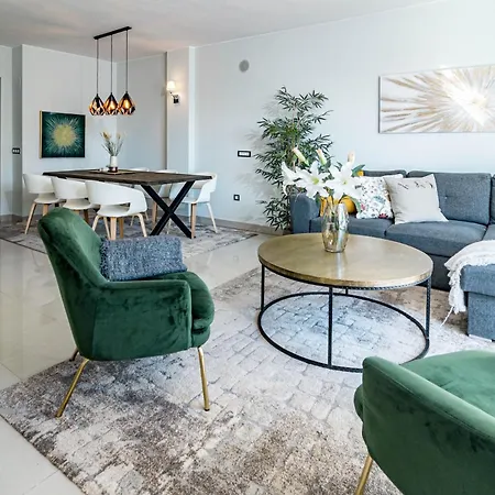 Penthouse In Cortijo Del Mar